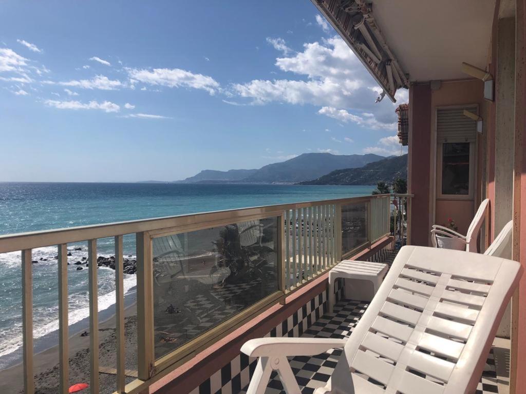 Suite Ventimiglia Exterior foto